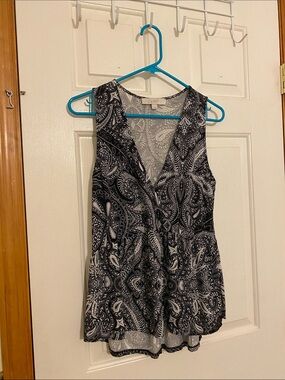 LOFT Black & White Paisley Faux-Wrap Sleeveless Camisole